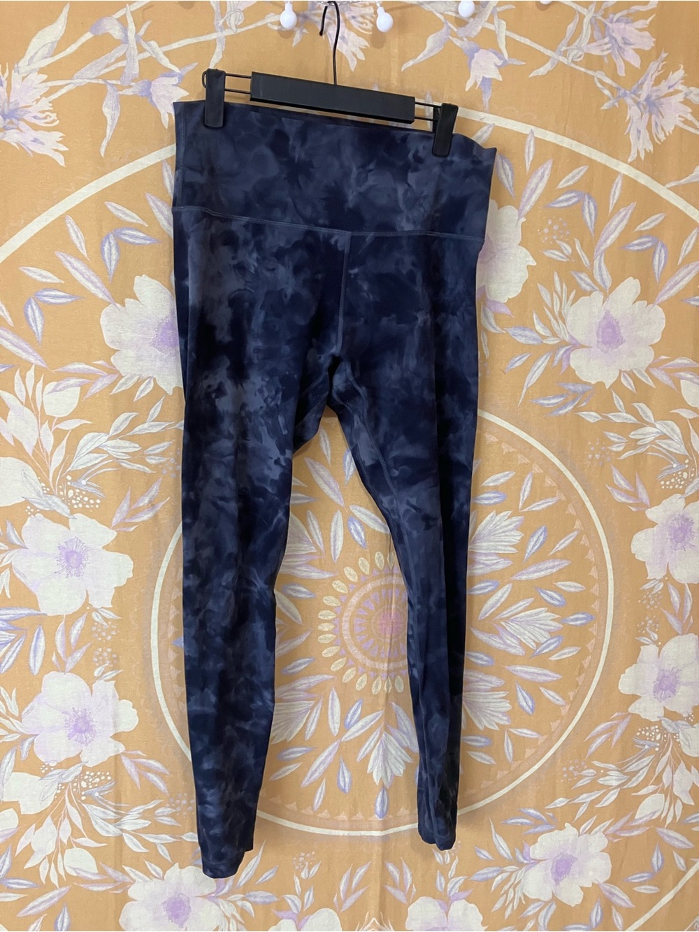 Lululemon ice dye Align Leggings